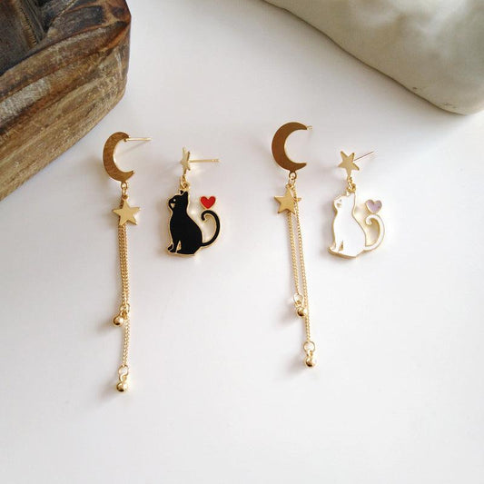 1 Pair Black/White Cat with Moon and Stars Earrings - Belle Rose Nails