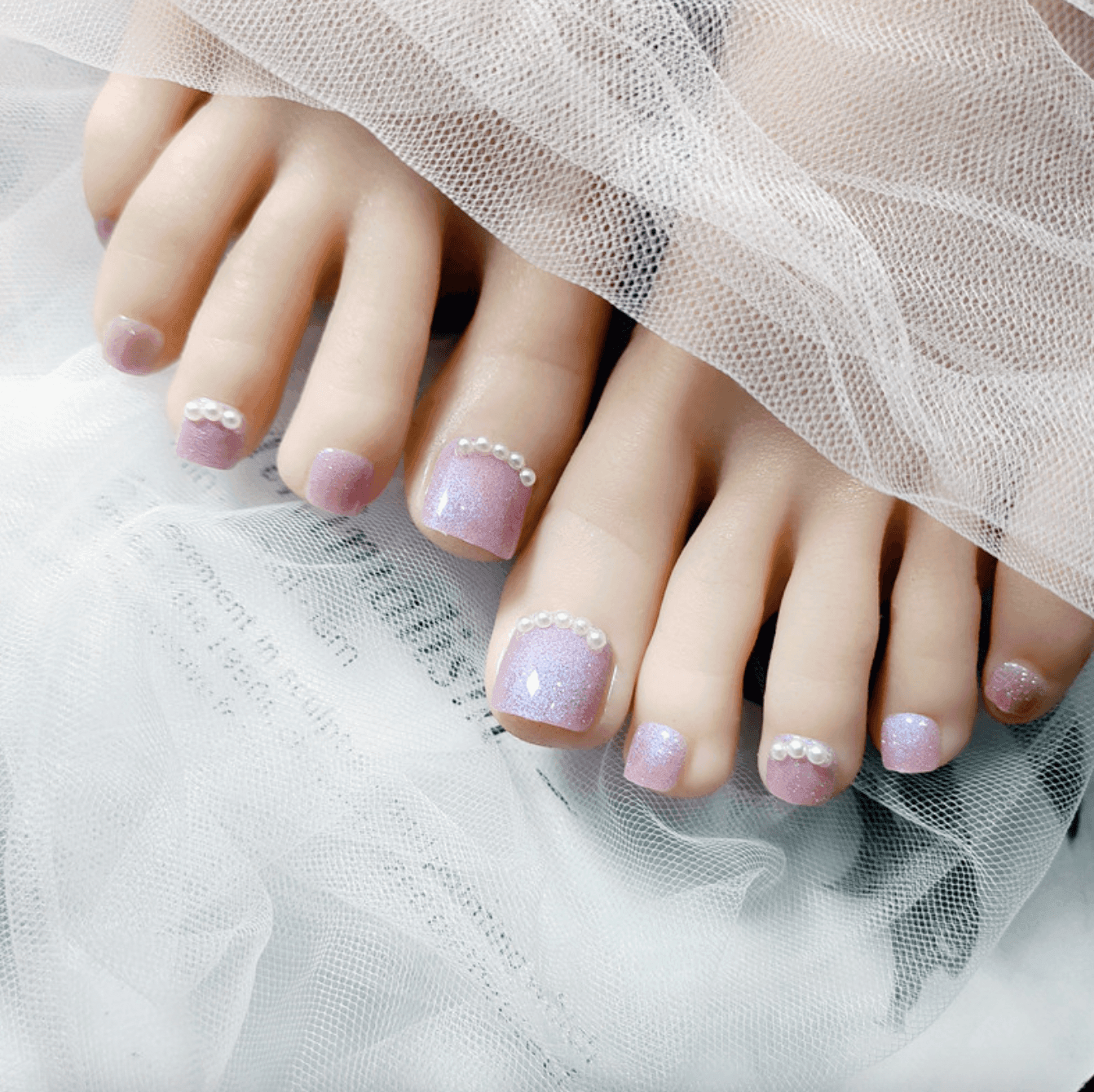 Moonlight Glitter Lilac Pink with Pearls Toe Nails Press On Nails - Belle Rose Nails