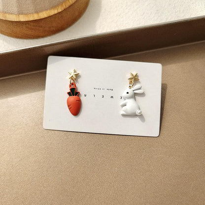 1 Pair Carrot and Bunny Earrings - Belle Rose Nails
