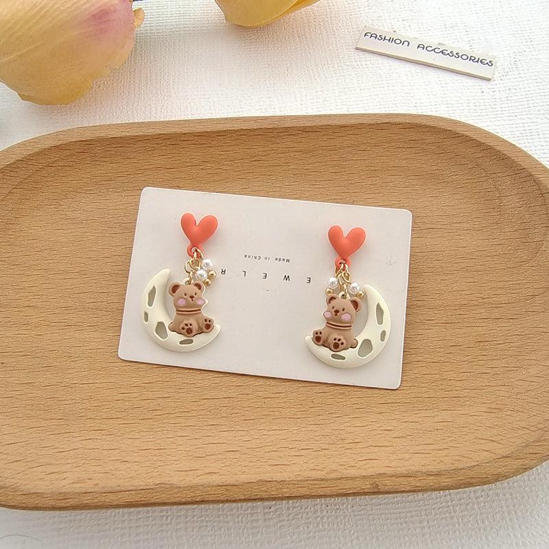 1 Pair Moon and Hearts Bear Earrings - Belle Rose Nails