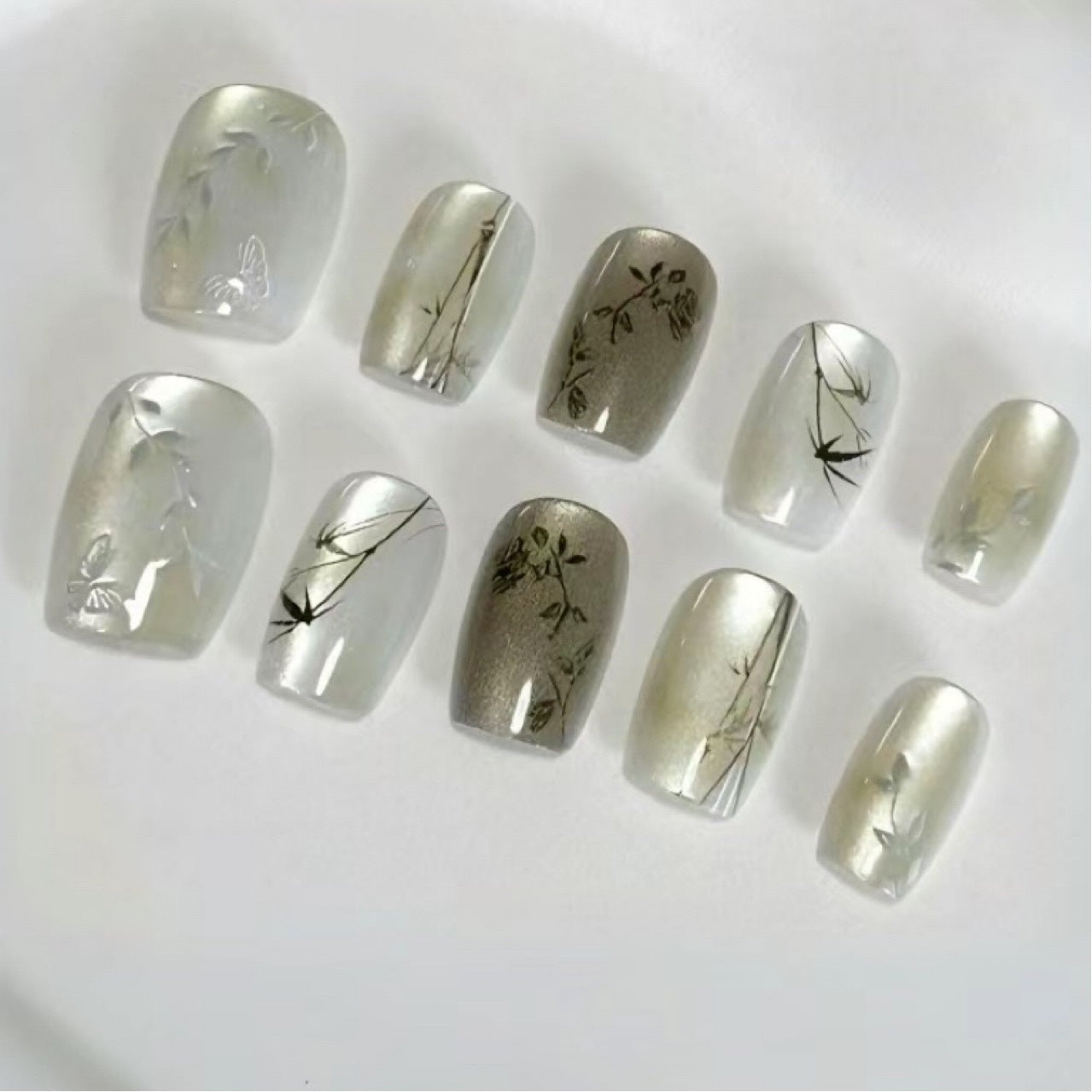 [FULL SET GLITTERING] Traditional Chinese Painting Style Bamboo Short Press On Nails