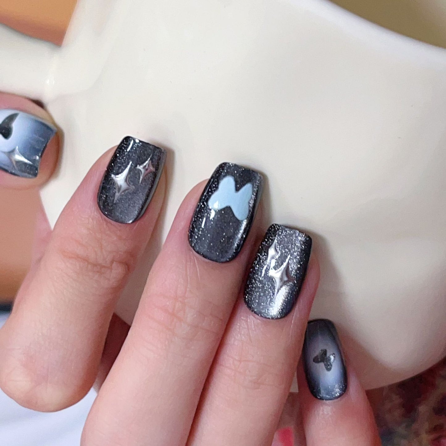 [FULL SET GLITTERING] Glittering Silver and Blue Butterfly and Stars Medium Short Press On Nails