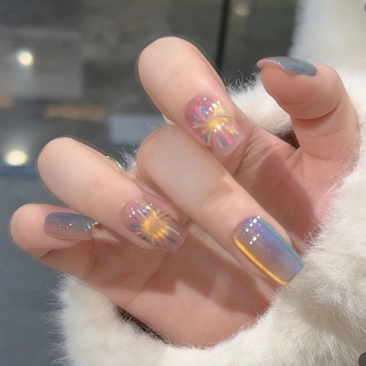 [FULL SET GLITTERING] Ocean’s Tale Glittering Double Colors Fireworks Medium Short Press On Nails