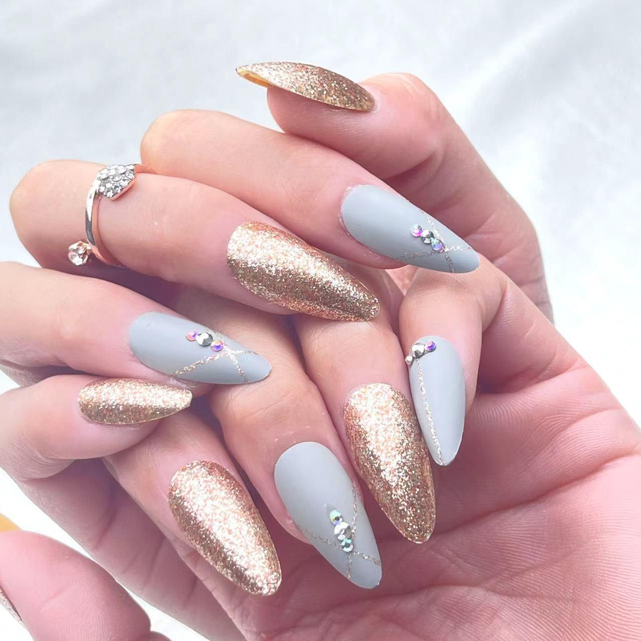 [AUTUMN SALE] Matte Grey with Gold Glitters Long Press On Nails - Belle Rose Nails