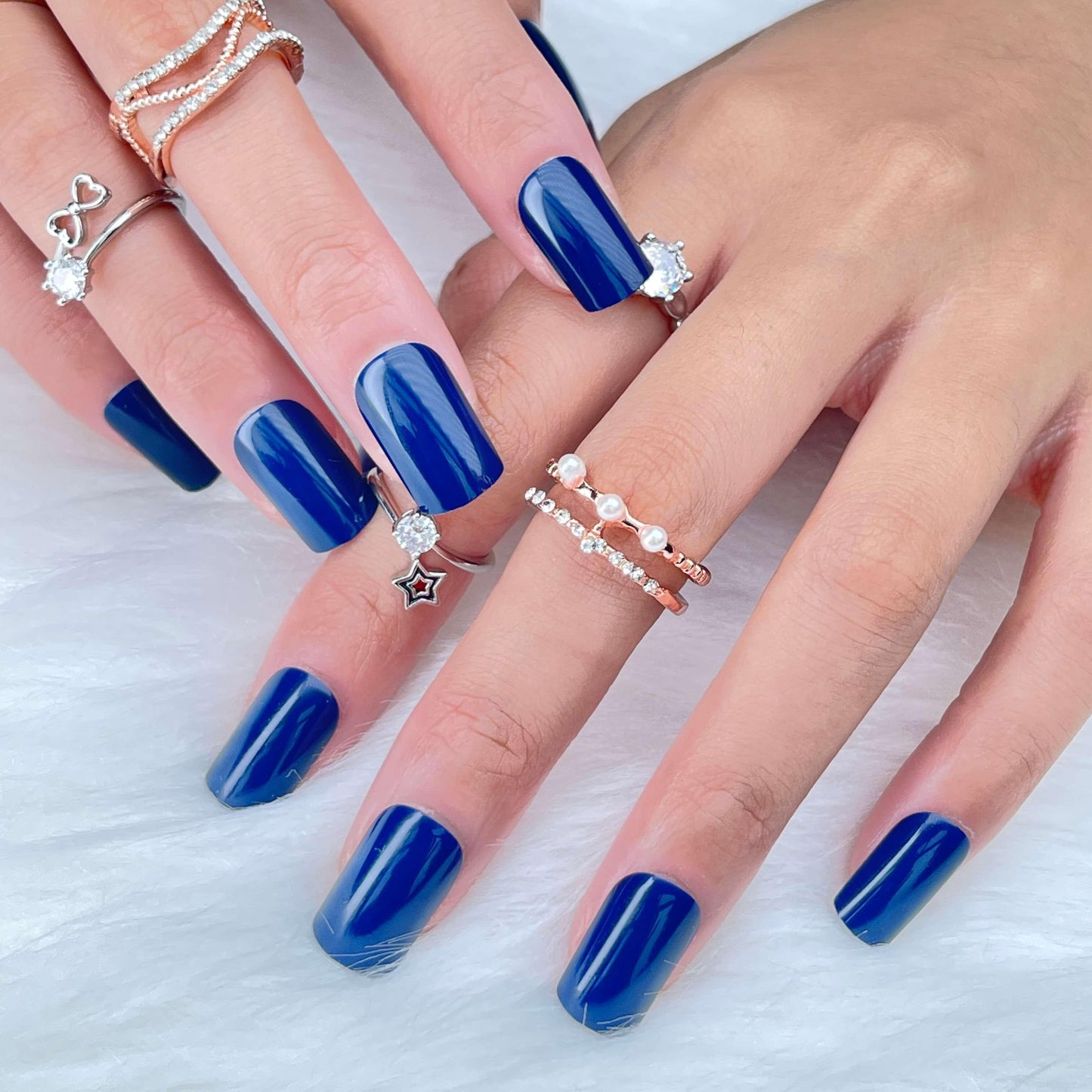 [AUTUMN SALE] Pure Color Dark Navy Blue Medium Square Press On Nails - Belle Rose Nails