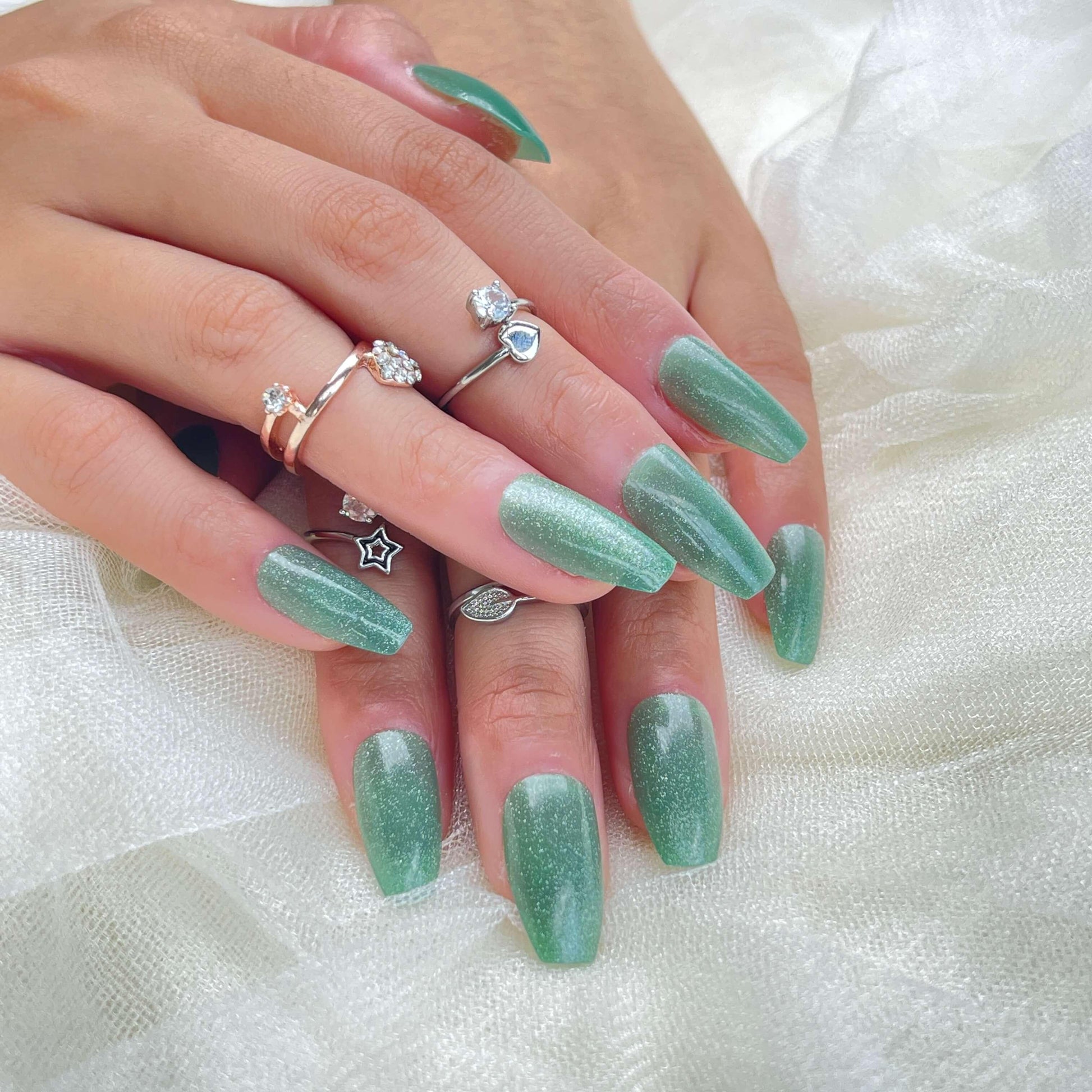 [FULL SET GLITTERING] Gems Glitter Fresh Apple Green Medium/Long Press On Nails - Belle Rose Nails