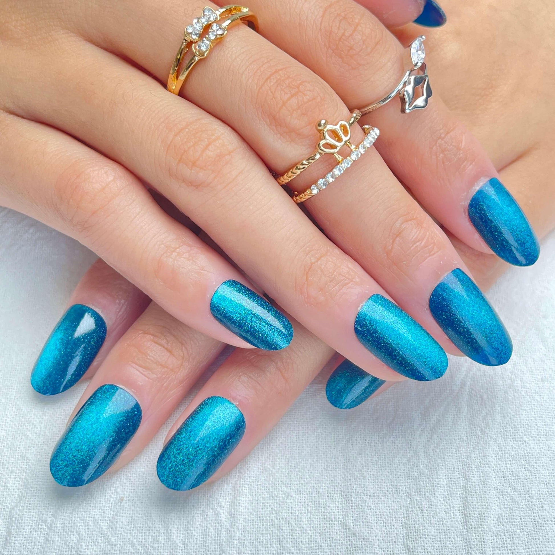 [FULL SET GLITTERING] Gems Glitter Mermaid’s Song Ocean Blue Medium Length Press On Nails - Belle Rose Nails