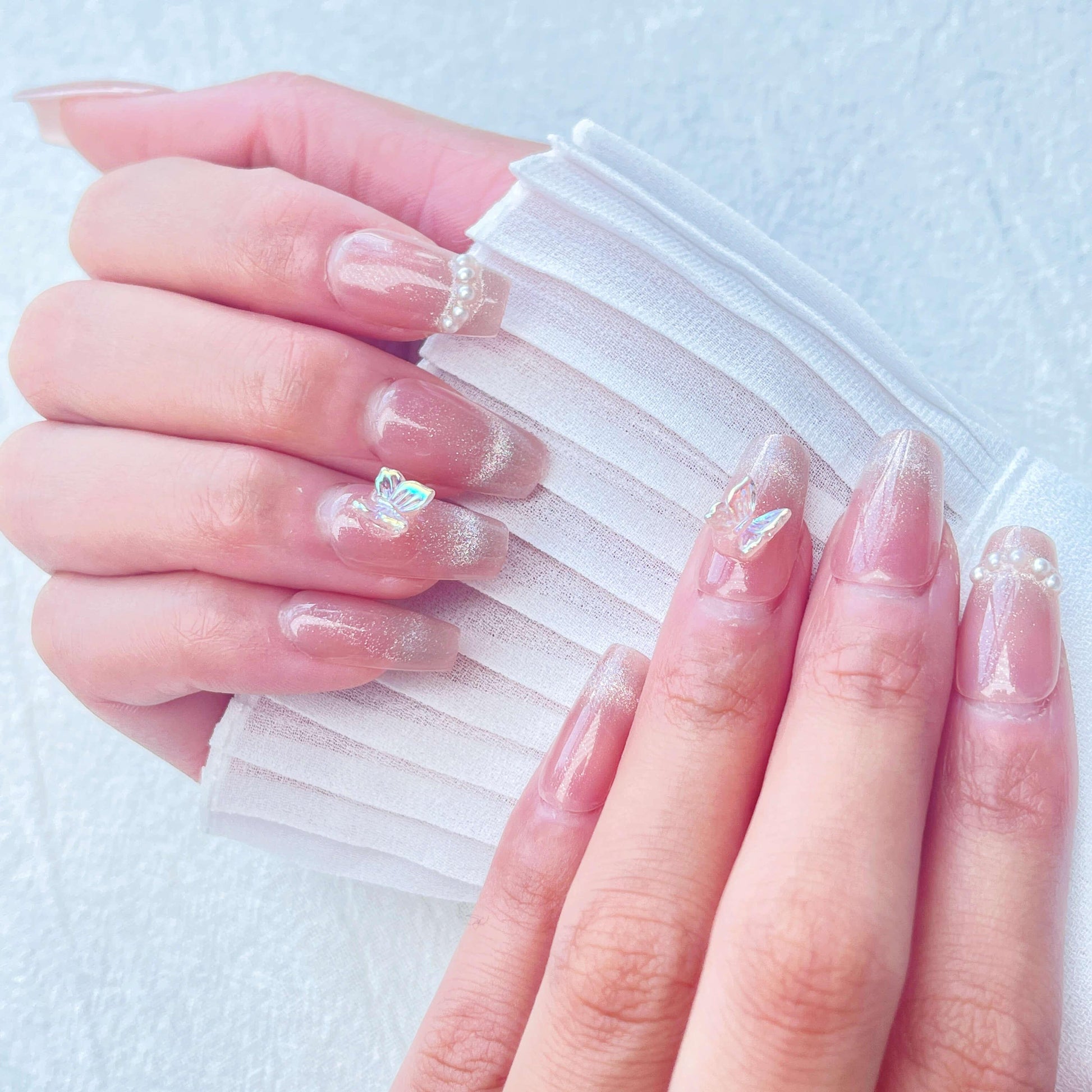 EASY FRENCH MANICURE WITH PEARLS TUTORIAL