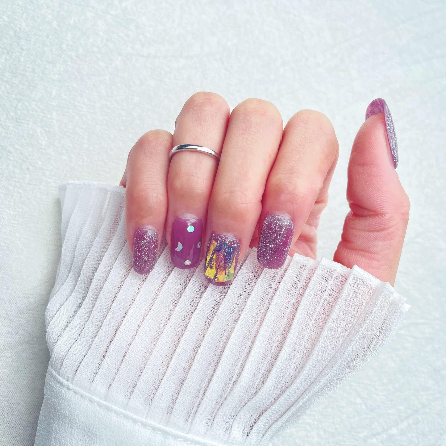 [FULL SET GLITTERING] Moonlight Glittering Purple and Moon Medium Short Press On Nails - Belle Rose Nails