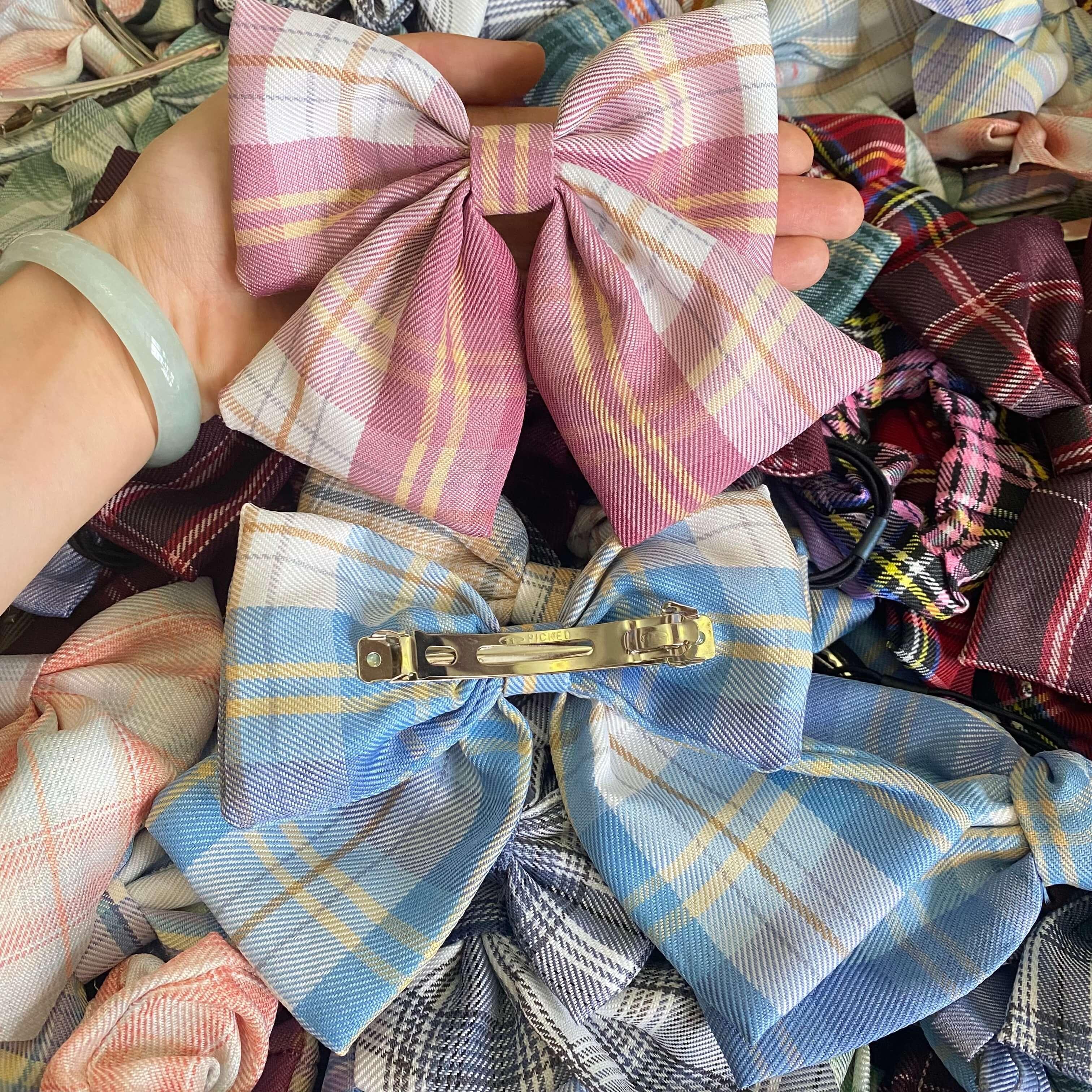 Hair bow outlet lot